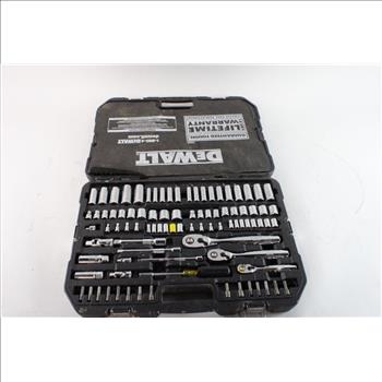 DeWalt Large Mechanic's Tool Set