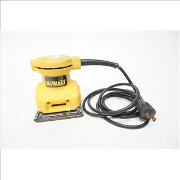 Dewalt Palm Sander