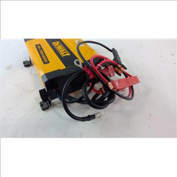 DeWalt Power Inverter