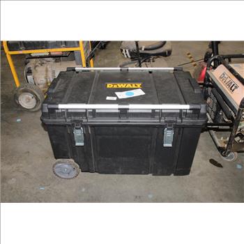 DeWalt Rolling Tool Box