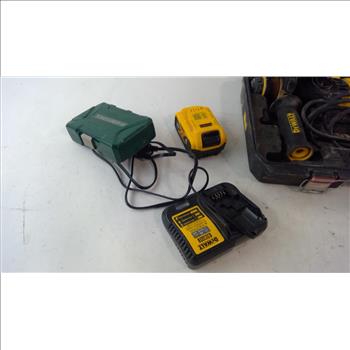 DeWalt Rotary Hammer Drill With Case