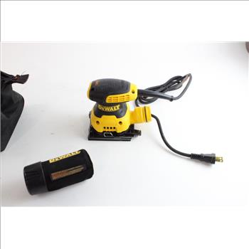 DeWalt Sheet Palm Sander