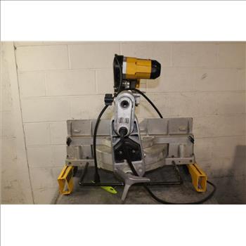 DeWalt Slide Compound Miter Saw