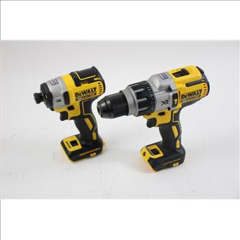 Dewalt Tool Bag With Hammer Drill/ Drill Driver, Impact Driver, Battery Pack And Battery Charger, 5 Pieces