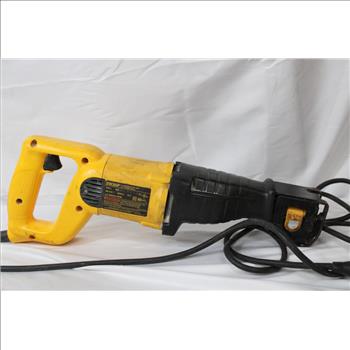 Dewalt V.S. Reciprocating Saw 1-1/8