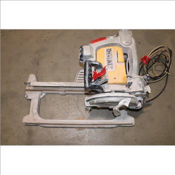 DeWalt Wet Tile Saw