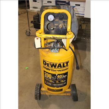 DeWalt Wheeled Air Compressor