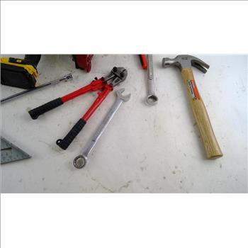 Dewalt Worklight And More 5+ Pieces