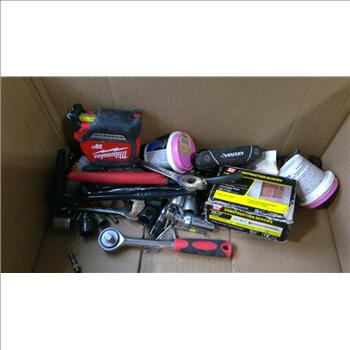 DeWalt Worksite Radio And More, 3+ Pieces