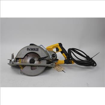 DeWalt Worm Drive Circular Saw