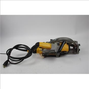 DeWalt Worm Drive Circular Saw