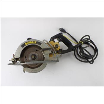 DeWalt Worm Drive Saw