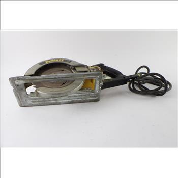 DeWalt Worm Drive Saw