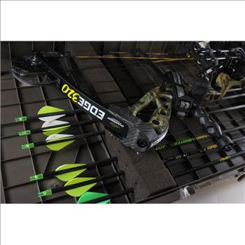 Diamond Archery Edge 320 Compound Bow With Case