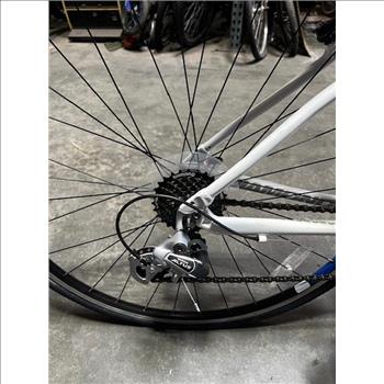 Diamondback Insight 1 Mens Hybrid Bike