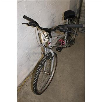 Diamondback Topanga Mountain Bike