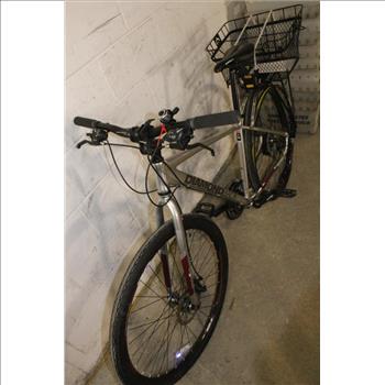 Diamondback Trace Hybrid Bike