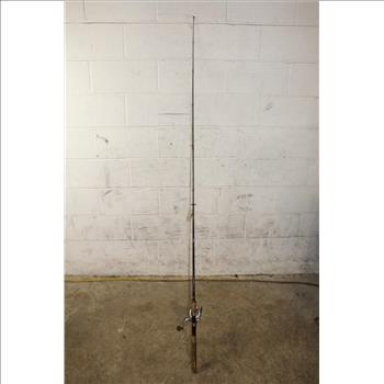 Diana Fishing Pole With Daiwa Fishing Reel