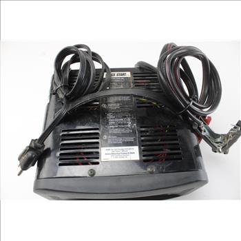 DieHard Auto Detect 6v/12v Battery Charger/ Engine Starter