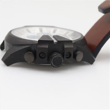 Diesel Mega Chief Watch