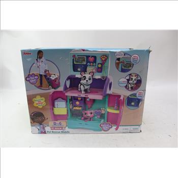 Disney Junior Doc McStuffins Pet Rescue Mobile Toyset
