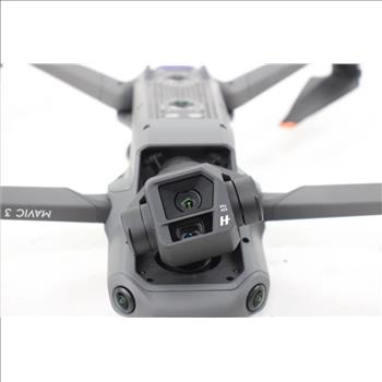 DJI Mavic 3 Drone