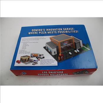 Domino's Innovation Garage Building Set