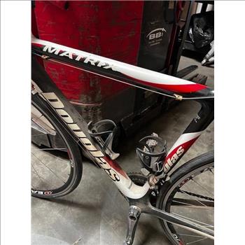 Douglas Matrix Road Bike