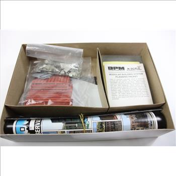 DPM N Scale Olsen Feeds & Larsen's Implement Building Kit