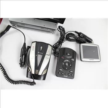 Dual XPA4100 Car Power Amp & More, 6 Items