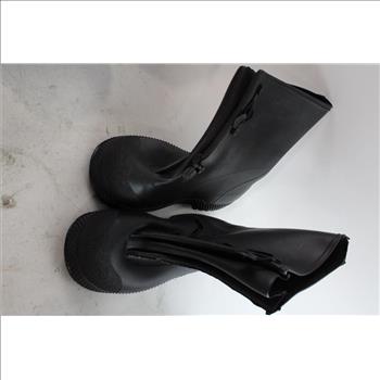 Duffle Bag With Assorted HazMat Equipment, 4+ Pieces