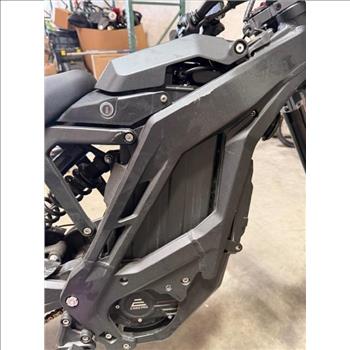 E Ride Pro Moto Style E-Bike