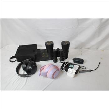 Electronics Bulk Lot - Powerbank, Headphones, AC Adapters, And More