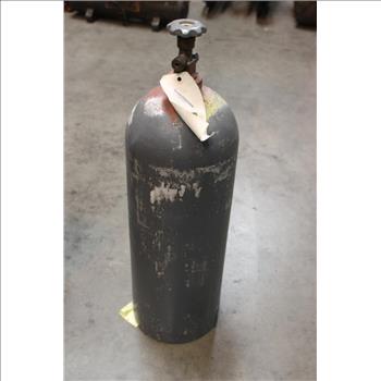 Empty Nitrous Oxide Cannisters Tanks: 2 Items