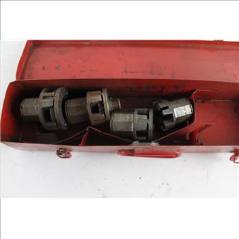 Enclosed Ratchet Drop Head Pipe Threader