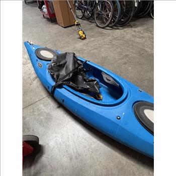 EquinoX 10.4 Single Person Kayak