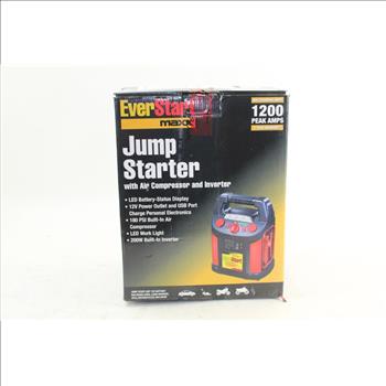 EverStart Maxx Jump Starter With Air Compressor And Inverter