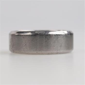 Fashion Wedding Band