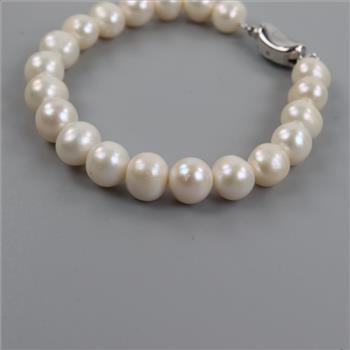 Fashion White Beaded Bracelet