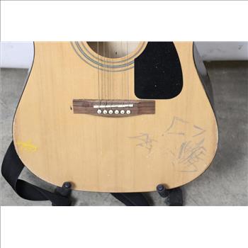 Fender Acoustic Guitar