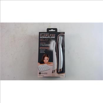 Finishing Touch Flawless Dermaplane Glo