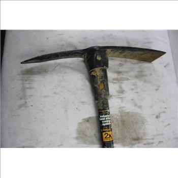 Fiskars Pro Pick Axe