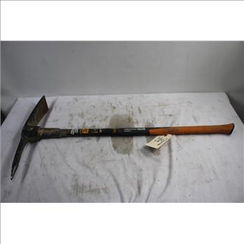 Fiskars Pro Pick Axe