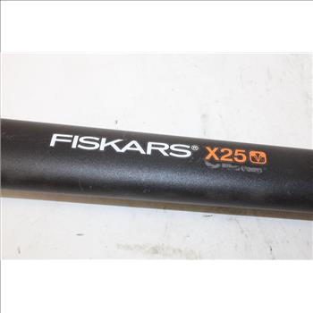 Fiskars X25 Splitting Axe