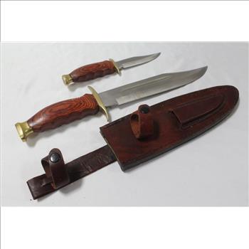 Fixed Blade Bowie Knives And Sheath: 2 Knives