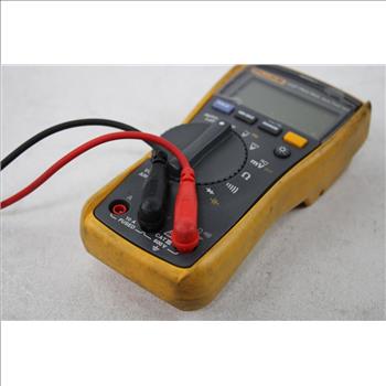 Fluke 117 Multimeter