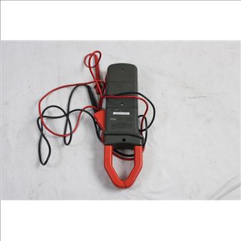 Fluke 36 Clamp Meter