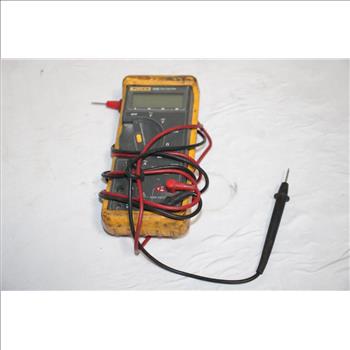 Fluke 73 III Multimeter
