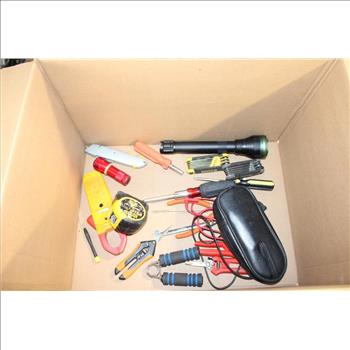 Fluke Meter With Tools, 10+ Pieces