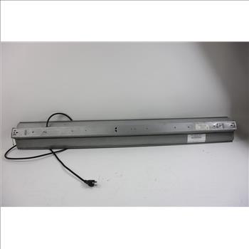 Fluorescent Light With 2 Bulbs